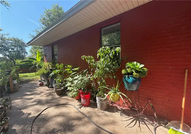 1st image of 614 Zachary, Springdale, AR 72762 | MLS# 1324643