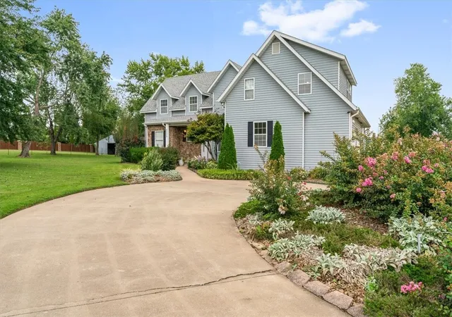 Photo 4 of Single family home for sale at 2235 S Dixieland Rd, Rogers, AR 72758 | MLS# 1323837 | Listing updated on 2026-07-30