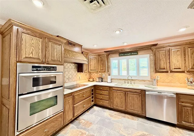 Photo 3 of Sale Pending at 567 Broomfield Rd, Dover, AR 72837 | MLS# 1324599 | Listing updated on 2026-10-07