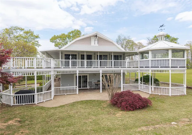 3rd image of 2428 Winn Mountain Loop, Mountainburg, AR 72946 | MLS# 1325979