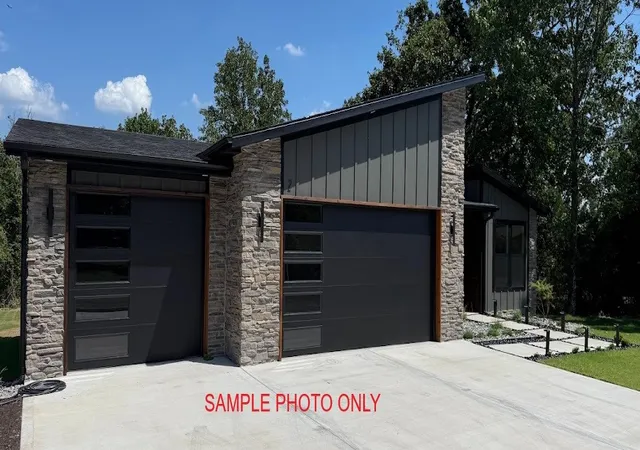 1st image of 11 Westerham Ln, Bella Vista, AR 72714 | MLS# 1325097