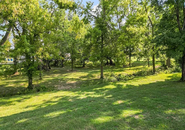 2nd image of Lot 8 H St, Bentonville, AR 72712 | MLS# 1326584
