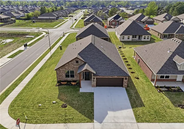 3rd image of 2300 Presley St, Siloam Springs, AR 72761 | MLS# 1326631