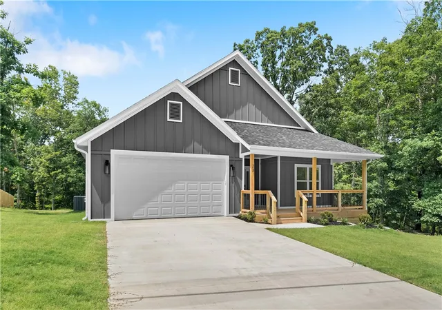 2nd image of 23 Salen Ln, Bella Vista, AR 72715 | MLS# 1326836