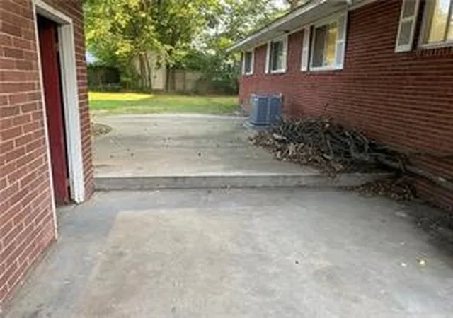 4th image of 713 Maple Dr, Springdale, AR 72764 | MLS# 1326959