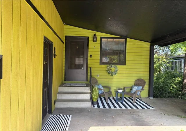 2nd image of 8 Linwood Ave, Eureka Springs, AR 72632 | MLS# 1326752