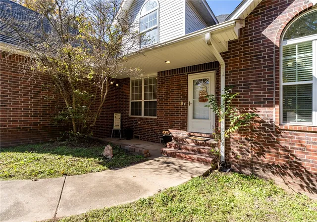 3rd image of 3902 Short Ln, Siloam Springs, AR 72761 | MLS# 1327482