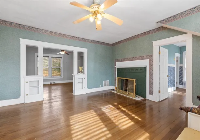 1st image of 303 N 2nd St, Harrison, AR 72601 | MLS# 1327774