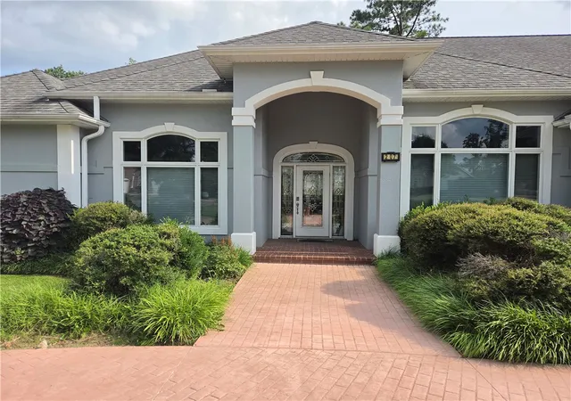 Photo 3 of Sale Pending at 207 Devon Grn, Bentonville, AR 72712 | MLS# 1327966 | Listing updated on 2026-07-27