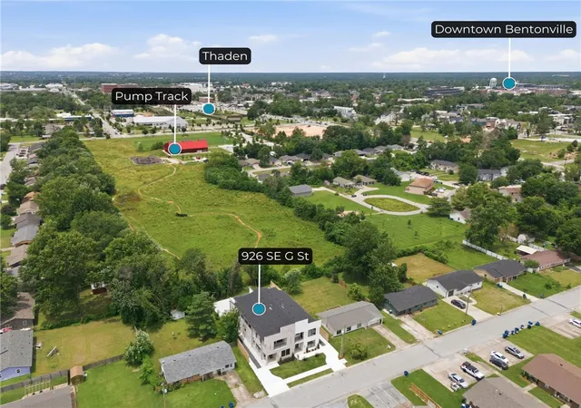 Homes for sale in Bentonville, AR | 926 Se G St, Bentonville, AR 72712 | MLS# 1327714