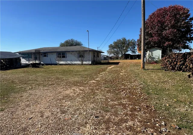 2nd image of 206 N Old Wire Rd, Lowell, AR 72745 | MLS# 1328077