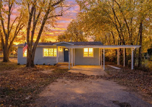 3rd image of 1601 Central Ave, Lincoln, AR 72744 | MLS# 1328162