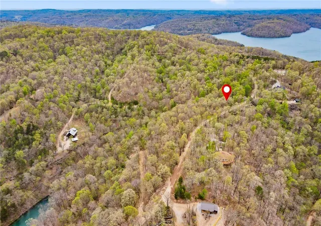 3rd image of Tract 17 Cr 1562, Eureka Springs, AR 72632 | MLS# 1327963