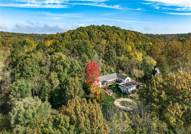 2nd image of 8442 E Mcnelly Rd, Bentonville, AR 72712 | MLS# 1327337