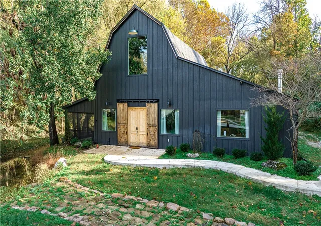 3rd image of 8442 E Mcnelly Rd, Bentonville, AR 72712 | MLS# 1327337