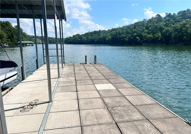Homes for sale in Rogers, AR | 17837 Ventris Cove Cir, Rogers, AR 72756 | MLS# 1328310