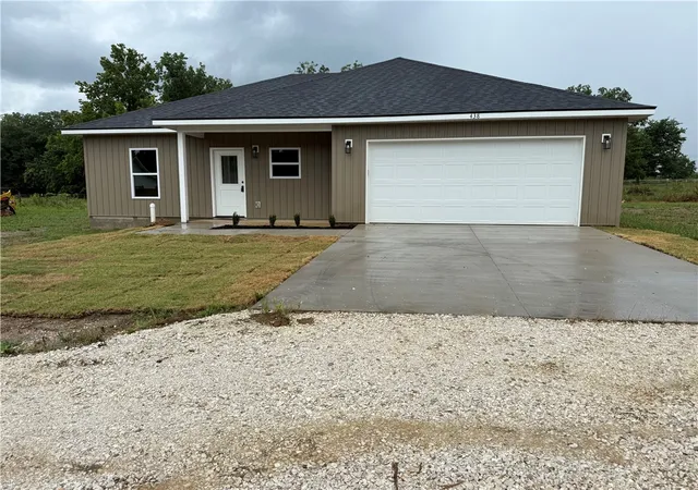 1st image of 438 Hope Ln, Lincoln, AR 72744 | MLS# 1328473