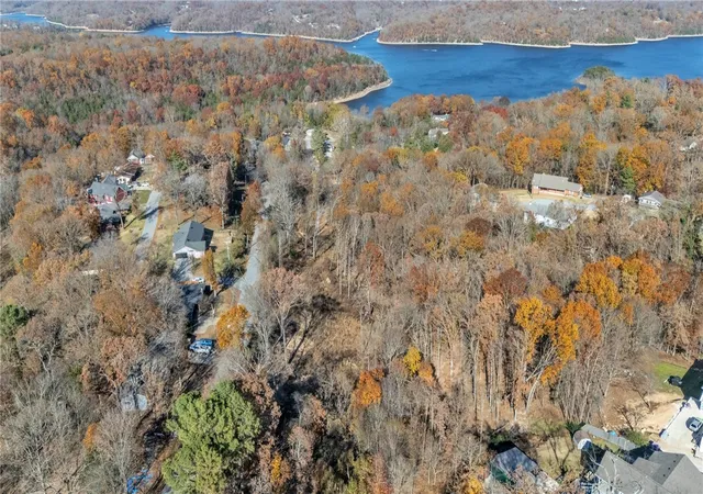 2nd image of 9087 Bluff Dr, Rogers, AR 72756 | MLS# 1328659
