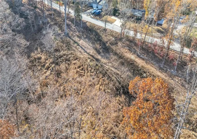 5th image of 9087 Bluff Dr, Rogers, AR 72756 | MLS# 1328659