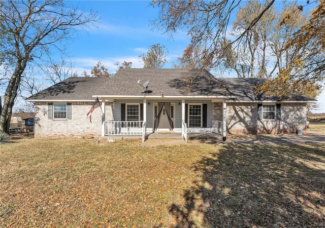 2nd image of 12369 E Sugar Hill Rd, Lincoln, AR 72744 | MLS# 1328556