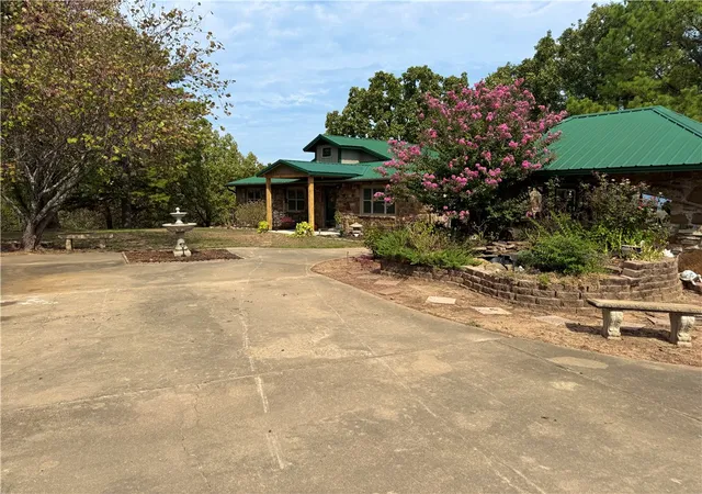 Photo 1 of Single family home for sale at 9417 Puddin Ridge Rd, Ozark, AR 72949 | MLS# 1328737 | Listing updated on 2026-09-26