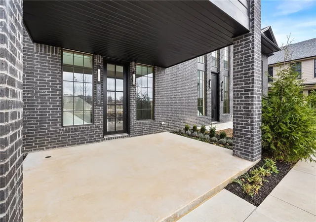 4th image of 4613 S 47Th St, Rogers, AR 72758 | MLS# 1329106