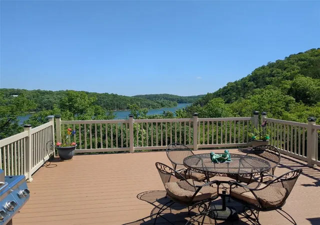 Photo 3 of Sale Pending at 7 Larkspur Ln, Holiday Island, AR 72631 | MLS# 1329271 | Listing updated on 2026-07-14