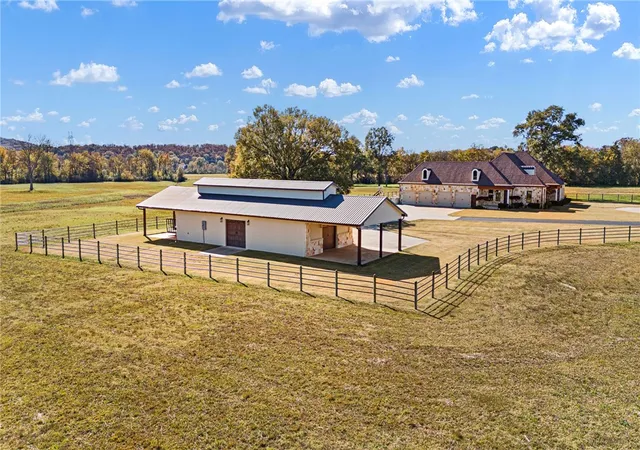 4th image of 2365 W Gum Log Rd, Russellville, AR 72802 | MLS# 1329394