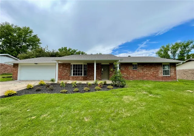 1st image of 2200 Sandy St, Springdale, AR 72762 | MLS# 1328697