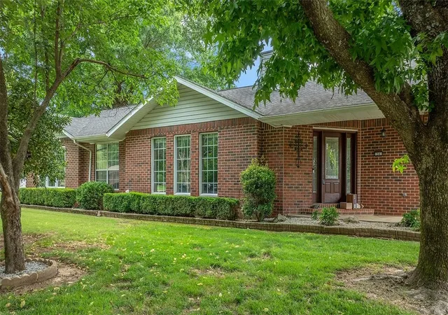 Homes for sale in Siloam Springs, AR | 21660 Seminole Ct, Siloam Springs, AR 72761 | MLS# 1329612