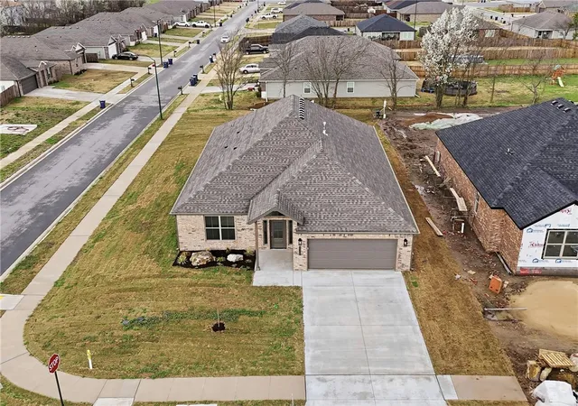 4th image of 2300 N Lexington St, Siloam Springs, AR 72761 | MLS# 1329745