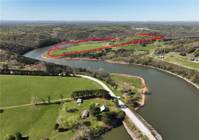 Homes for sale in Green Forest, AR | 714 County Road 629, Green Forest, AR 72638 | MLS# 1330093