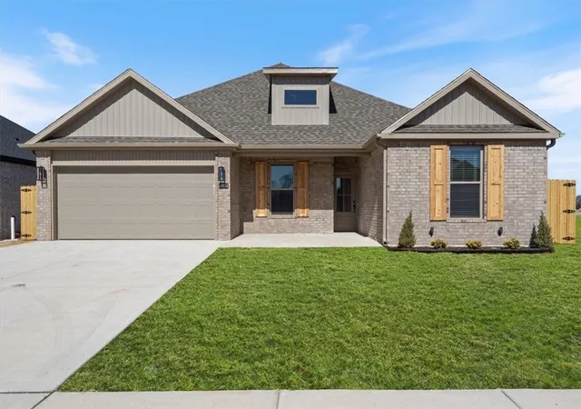 Photo 1 of Sale Pending at 6804 Sw Basswood Ave, Bentonville, AR 72713 | MLS# 1330466 | Listing updated on 2026-06-09