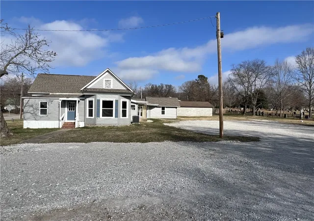 Homes for sale in Harrison, AR | 301 N Chestnut (Aka Hwy 7 North) St, Harrison, AR 72601 | MLS# 1330497