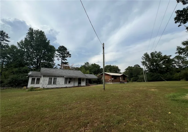 Homes for sale in Clarksville, AR | 5454 Hwy 21, Clarksville, AR 72830 | MLS# 1330607