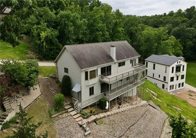 5th image of 8340 Eagle Crest Dr, Rogers, AR 72756 | MLS# 1331317