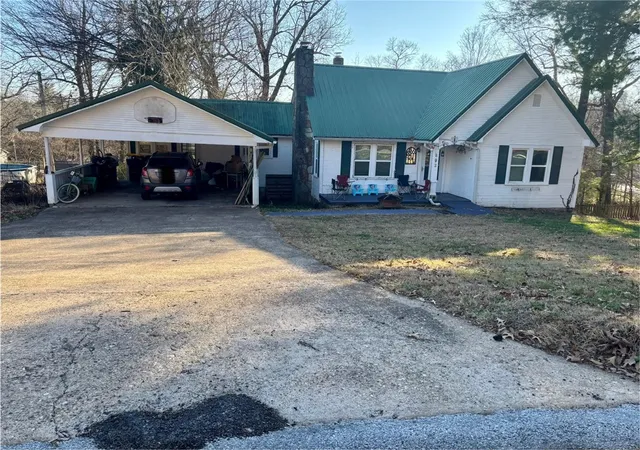 Homes for sale in Harrison, AR | 802 Rogers Ave, Harrison, AR 72601 | MLS# 1331418