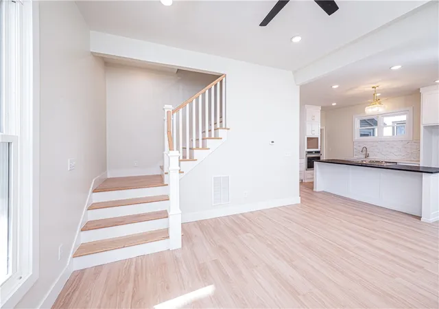 5th image of 402 N Maxwell St, Siloam Springs, AR 72761 | MLS# 1331472