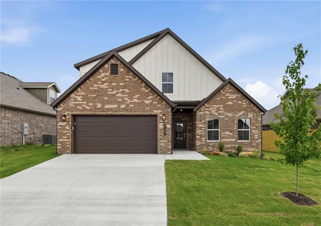 1st image of 2307 Presley St, Siloam Springs, AR 72761 | MLS# 1331975