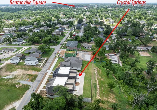 3rd image of 1037 A St, Bentonville, AR 72712 | MLS# 1330874