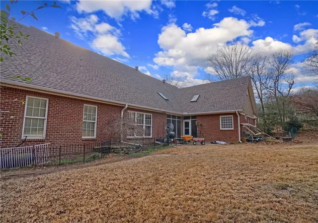Photo 60 of Sale Pending at 1521 Skyline Vista Ct, Russellville, AR 72802 | MLS# 1331423 | Listing updated on 2026-07-24