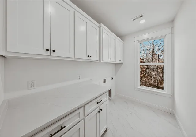 4th image of 38 Rockhill Ln, Bella Vista, AR 72715 | MLS# 1331990