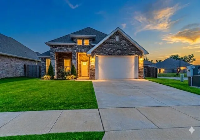 1st image of 1070 Pink Lady Pl, Bentonville, AR 72712 | MLS# 1332128
