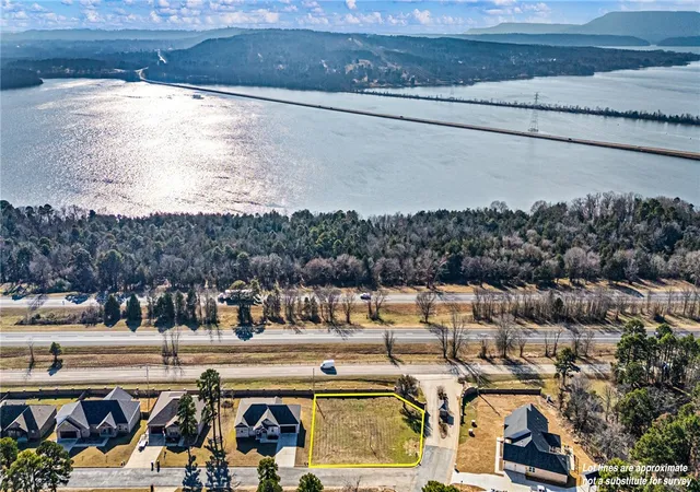 Homes for sale in Russellville, AR | 2 Baseline Dr, Russellville, AR 72802 | MLS# 1332172