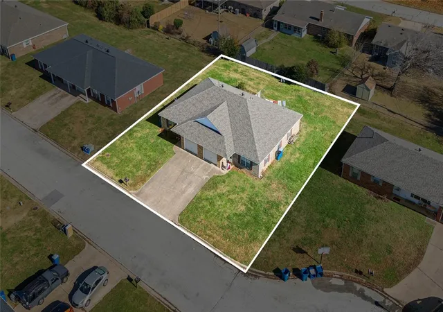 5th image of 1407 Se O St #A/B, Bentonville, AR 72712 | MLS# 1332286