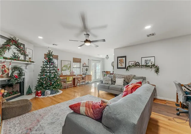 Photo 3 of Single family home for sale at 1107 SE C St, Bentonville, AR 72712 | MLS# 1332282 | Listing updated on 2026-06-11