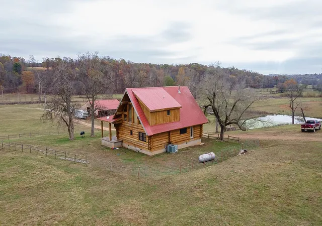 1st image of 13775 Rocky Comfort Rd, Gentry, AR 72734 | MLS# 1332158
