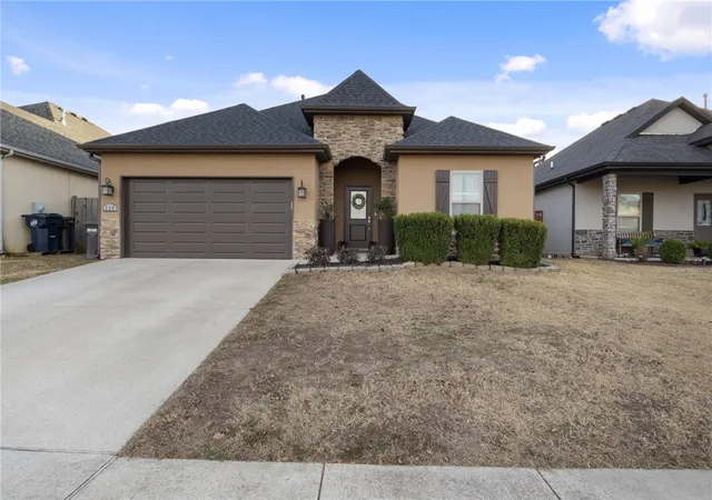Photo 3 of Sale Pending at 114 Glendale Ln, Rogers, AR 72758 | MLS# 1332406 | Listing updated on 2026-02-18