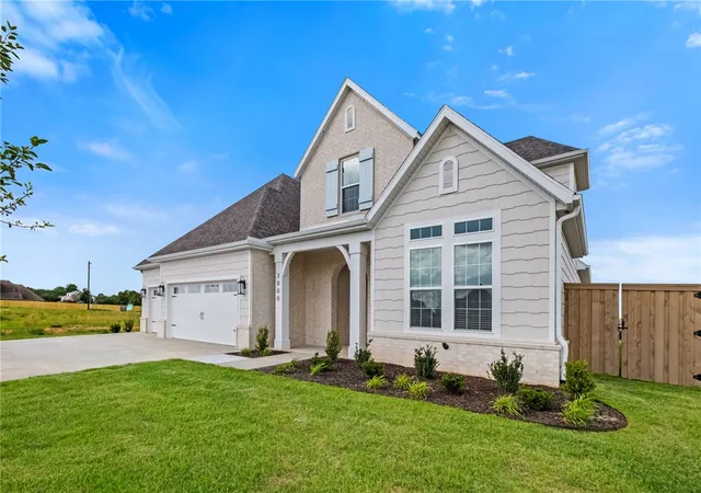 2nd image of 3000 Courtyard St, Springdale, AR 72762 | MLS# 1332496