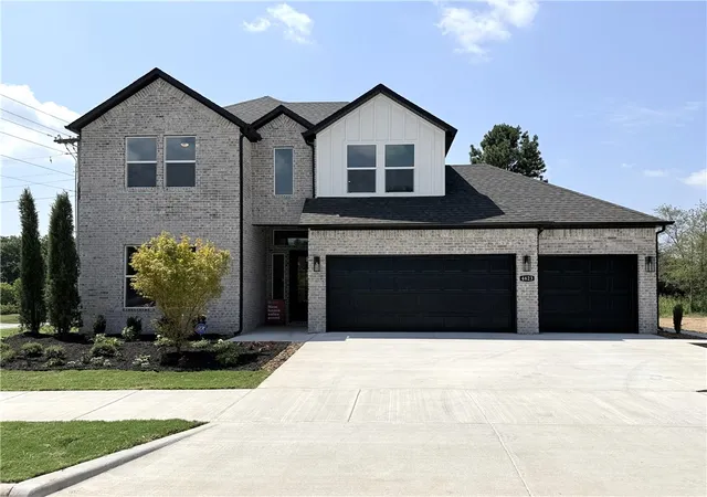 2nd image of 4854 W Allium St, Fayetteville, AR 72704 | MLS# 1332901